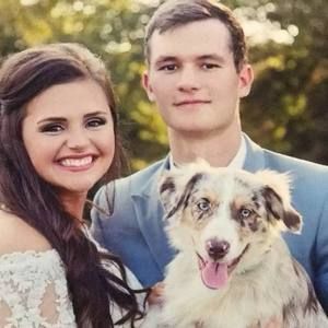 Meet your Posher, Dustin